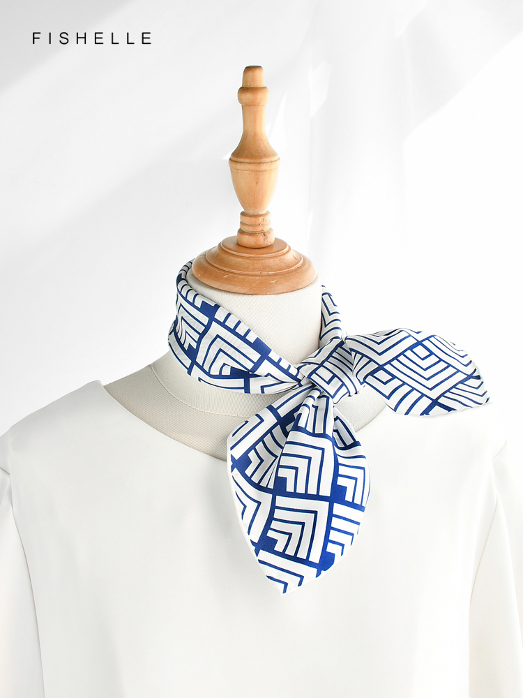 Geometric printed real silk tw - Scarf Silk Neck ulasan dan harga