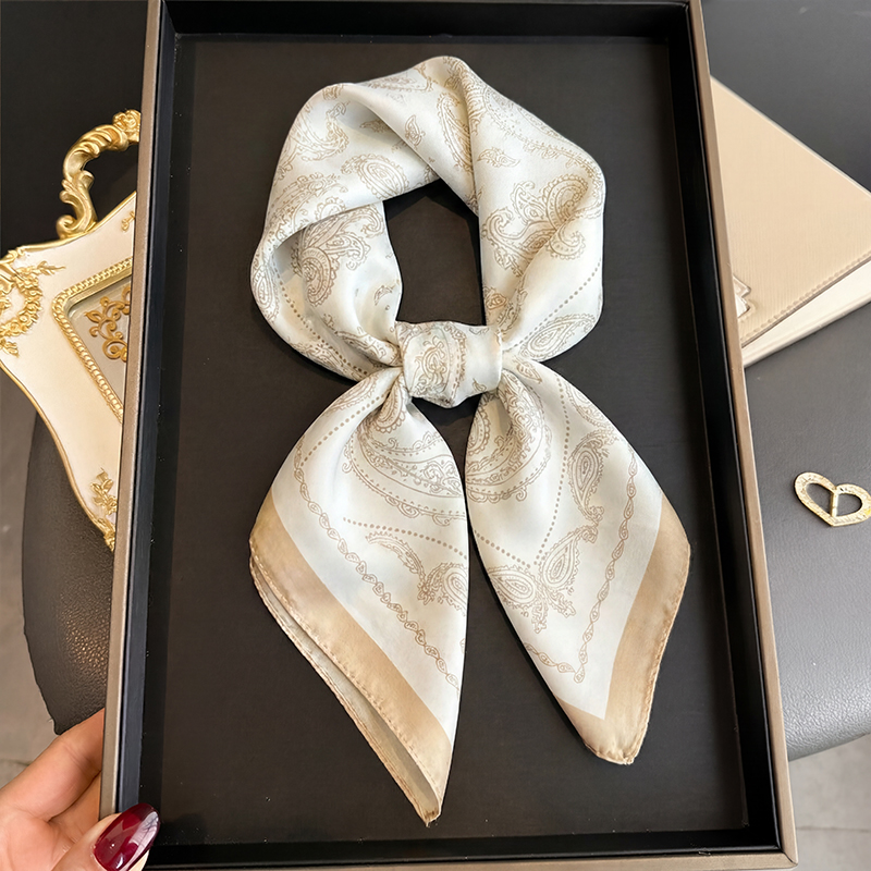 Vintage Beige Paisley Print Sq - Scarf Silk Neck ulasan dan harga
